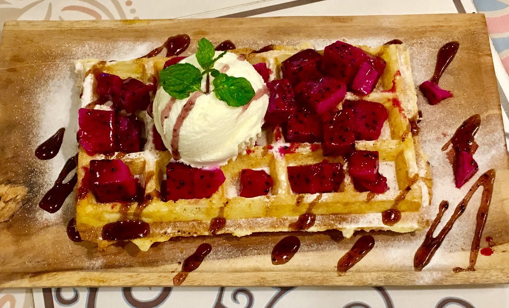 Foto Restoran Waffles En Frites Uluwatu Foto Makanan Pilihan Di Bali Bali