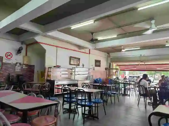 Restoran Ayam Zarina/Zainal