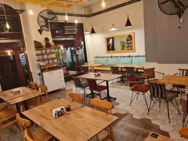 Limos Cafe'nin yemek ve ambiyans fotoğrafları 2