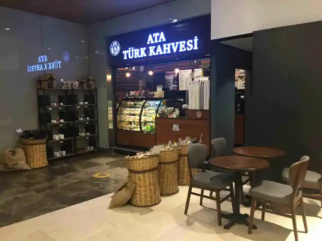 Ata Türk Kahvesi'nin yemek ve ambiyans fotoğrafları 3