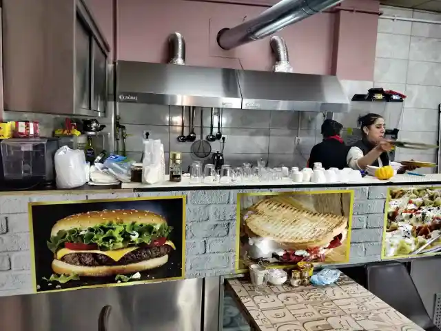 Leziz Büfe'nin yemek ve ambiyans fotoğrafları 5