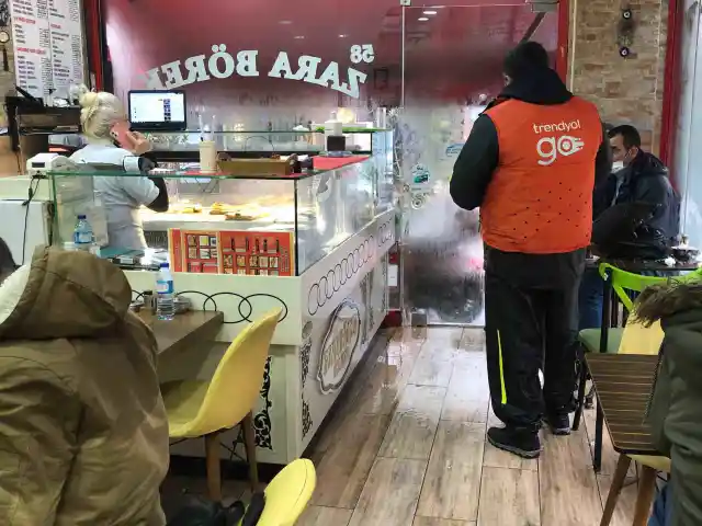 Zara Börek ve Pide Salonu'nin yemek ve ambiyans fotoğrafları 2