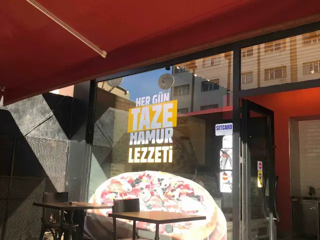 Pasaport Pizza Esatpaşa'nin yemek ve ambiyans fotoğrafları 2