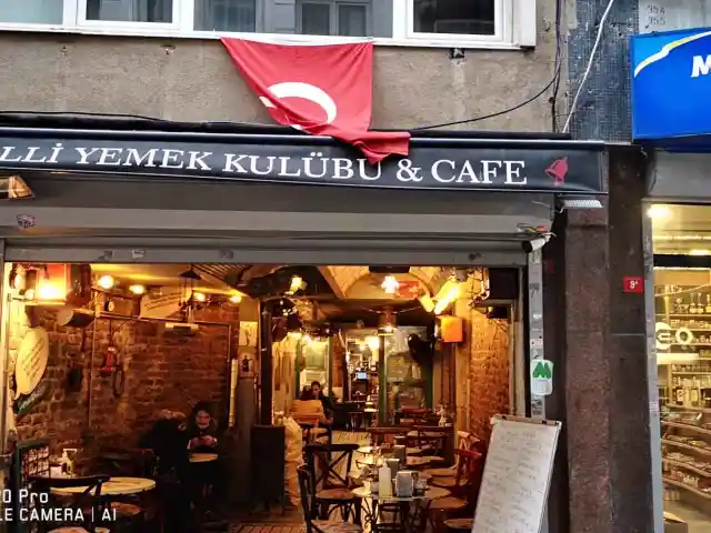 Zilli Yemek Kulübü Cafe