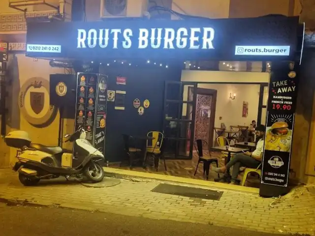 Rout's Burger'nin yemek ve ambiyans fotoğrafları 1