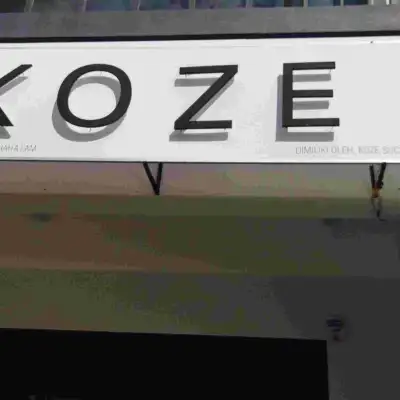 KOZE cafe