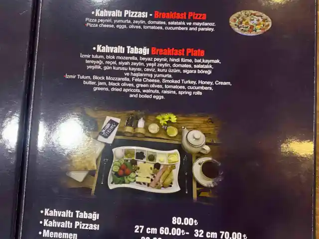 Viking Pizza'nin yemek ve ambiyans fotoğrafları 3