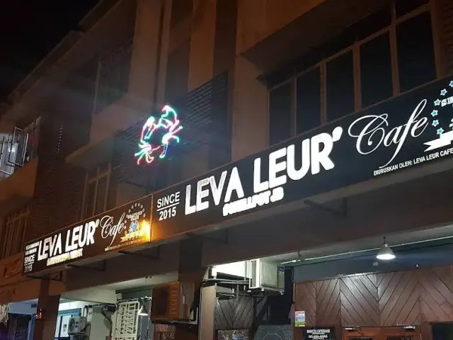 Leva Leur Cafe
