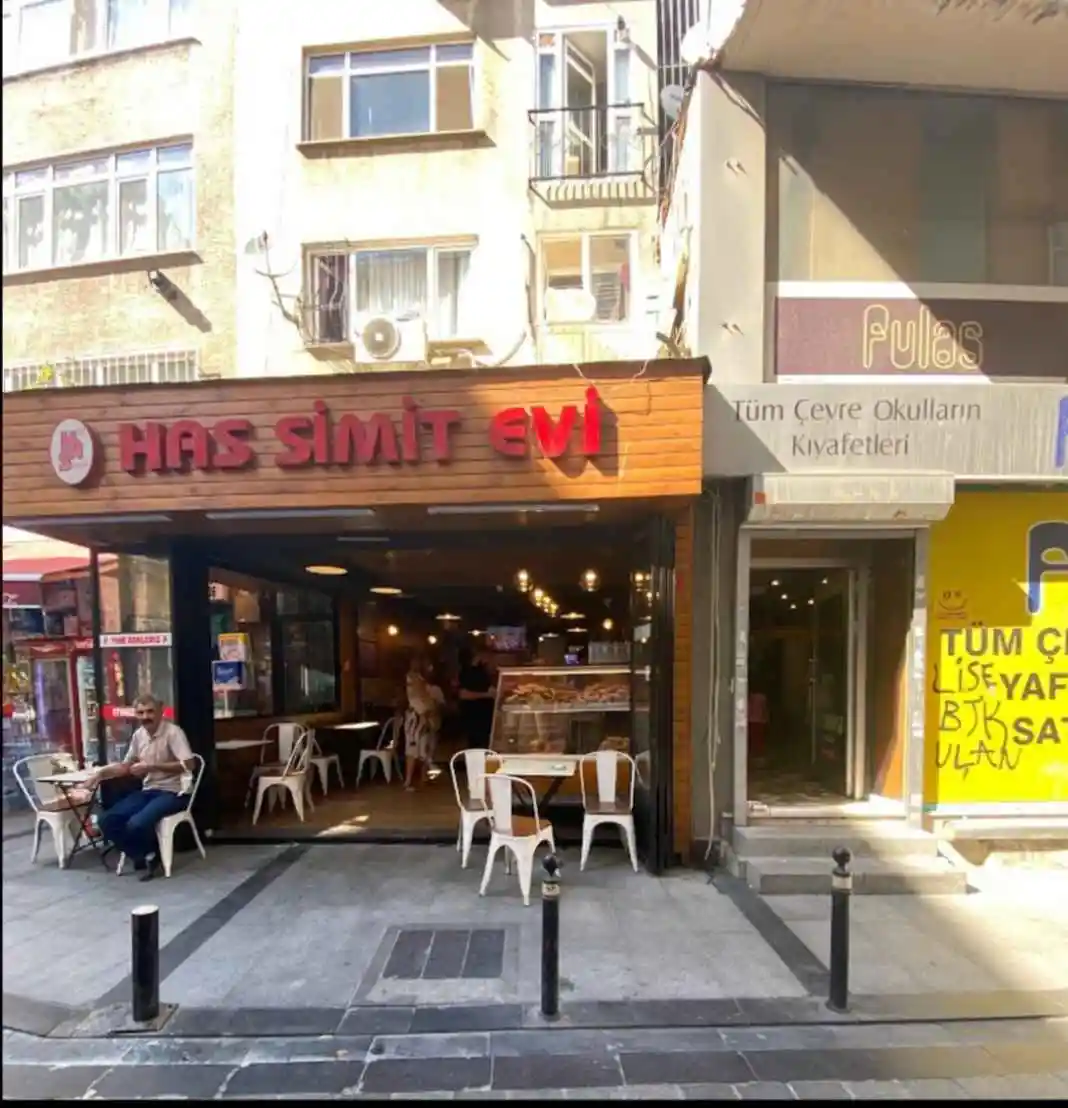 Has simit evi