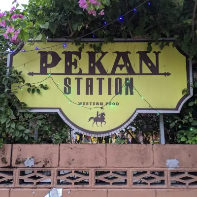 Pekan Station