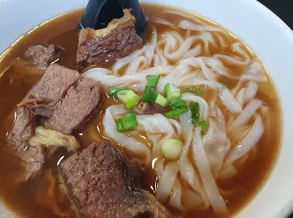 Mitchell Lim Beef Noodle Food Photo 3