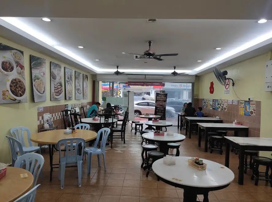 Mami Porridge  72-G Jln Radin Tengah, Bdr Baru Sri Petaling,55700 K.L.         Tel:0145359439