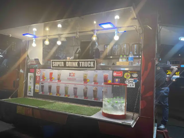 Super Drink Truck