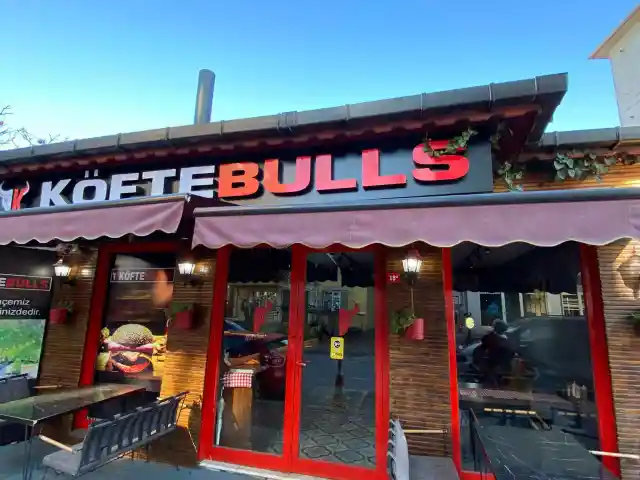 Köfte Bulls'nin yemek ve ambiyans fotoğrafları 1