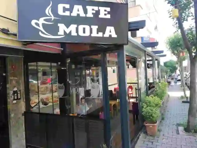 Cafe Mola'nin yemek ve ambiyans fotoğrafları 1