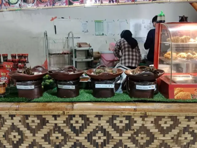 Gambar Makanan Ayam Penyet Bandung 2