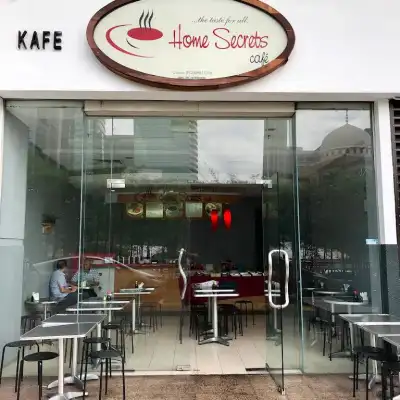 Home Secret Cafe