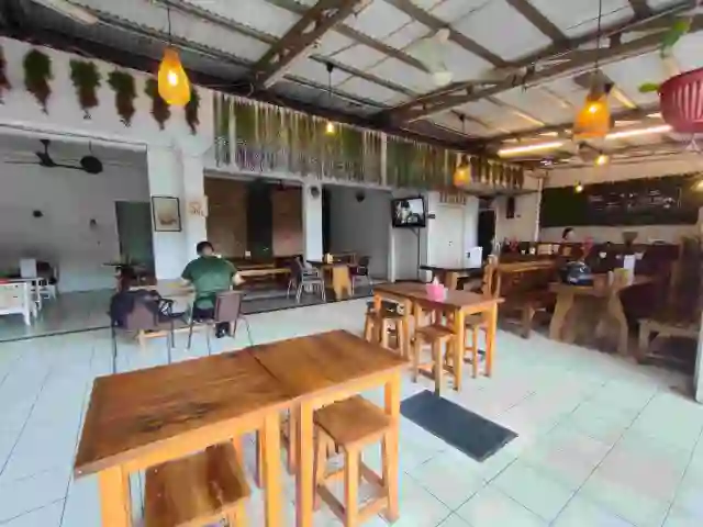 Gambar Makanan D'Padmaya Cafe 2