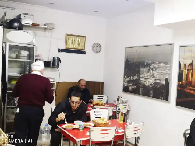 Tat Gurme Kebap ve Ev Yemekleri'nin yemek ve ambiyans fotoğrafları 3