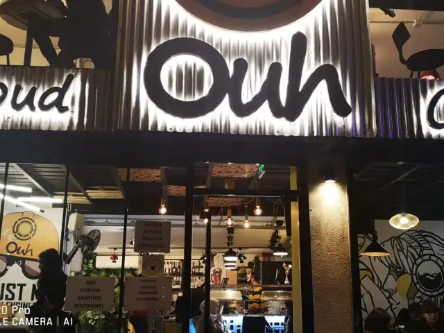 Ouh Coffee'nin yemek ve ambiyans fotoğrafları 1