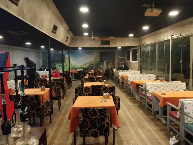 Huzur Cafe'nin yemek ve ambiyans fotoğrafları 3