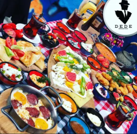 Dede Breakfast & Coffee'nin yemek ve ambiyans fotoğrafları 2