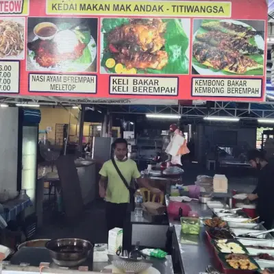 Kedai Makan Along Tasik Titiwangsa