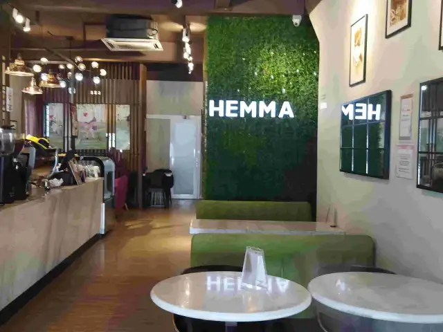 HEMMA Cafe Food Photo 2