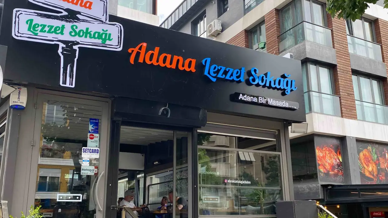 Adana Lezzet Sokağı Acıbadem