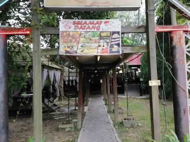 Restaurant DPantai & DPedas Food Photo 1