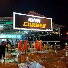 Man Corner