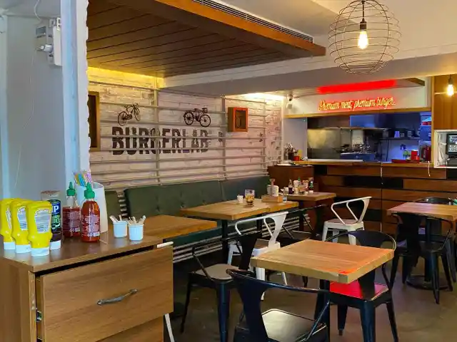 Burger Lab'nin yemek ve ambiyans fotoğrafları 4