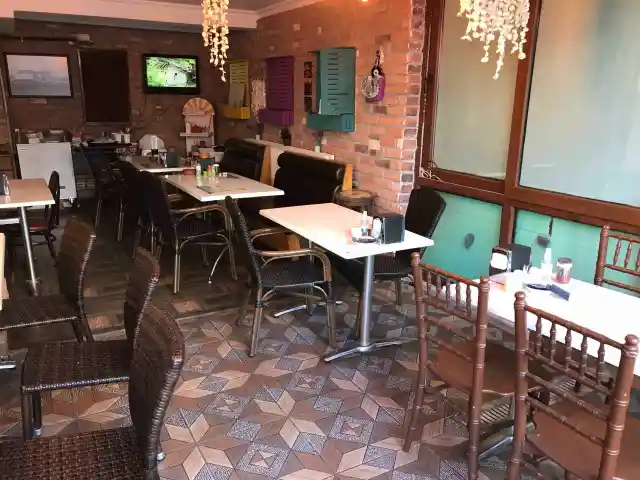 Sizin Tavuk Restaurant'nin yemek ve ambiyans fotoğrafları 4