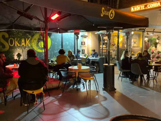 Sokak 6 cafe'nin yemek ve ambiyans fotoğrafları 1