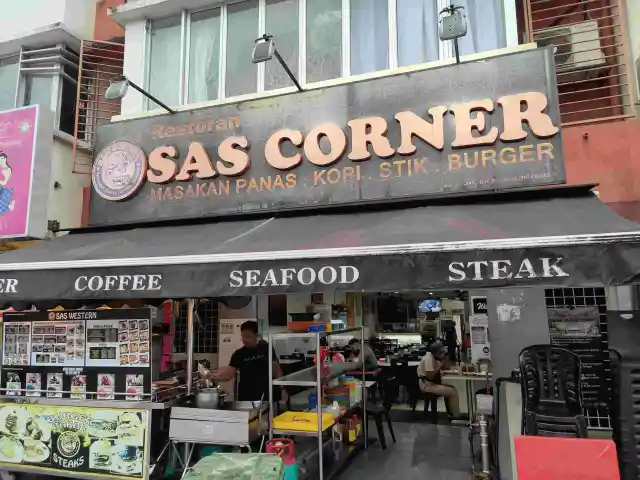 SAS Corner Food Photo 1