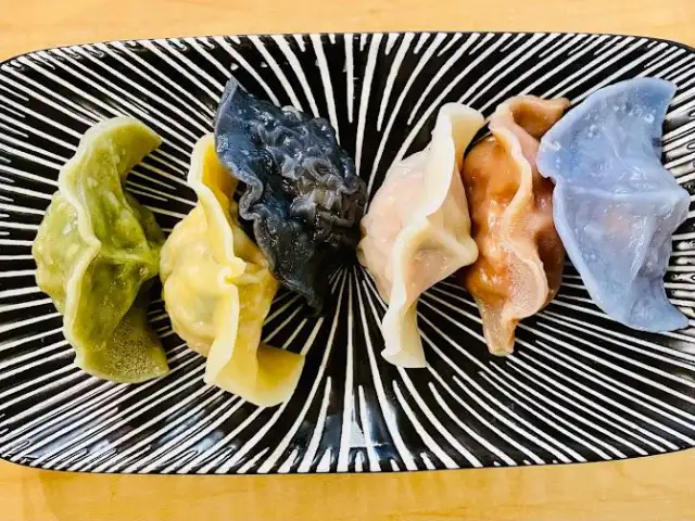 Manjoe Taiwanese Dumplings Food Photo 6