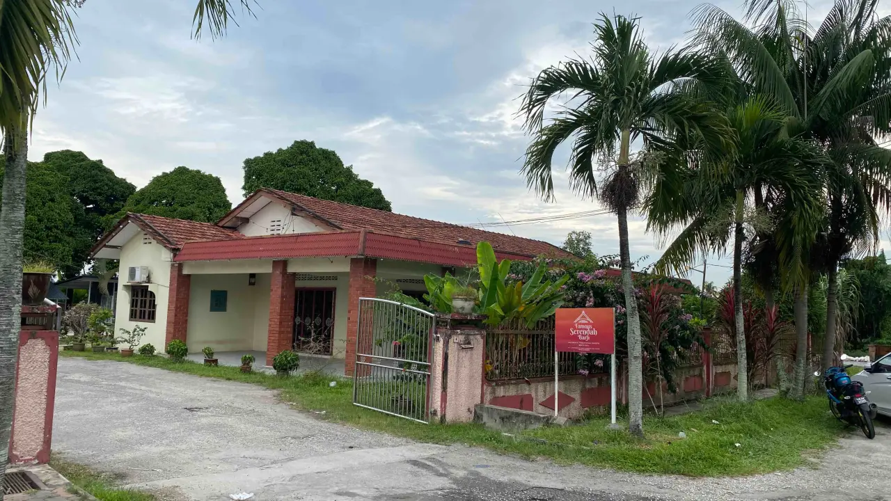 Famous Serendah Barfi