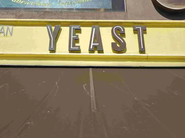 Yeast Bistronomy