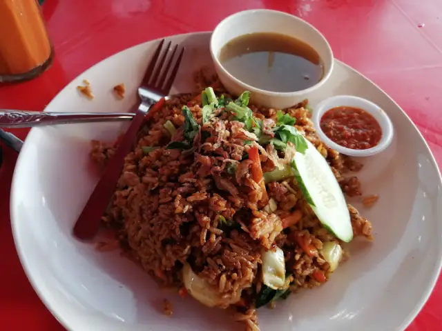 Char Kuey Teow Udang Galah Garing Food Photo 1