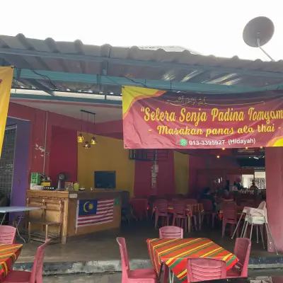 Selera Senja Padina Tomyam