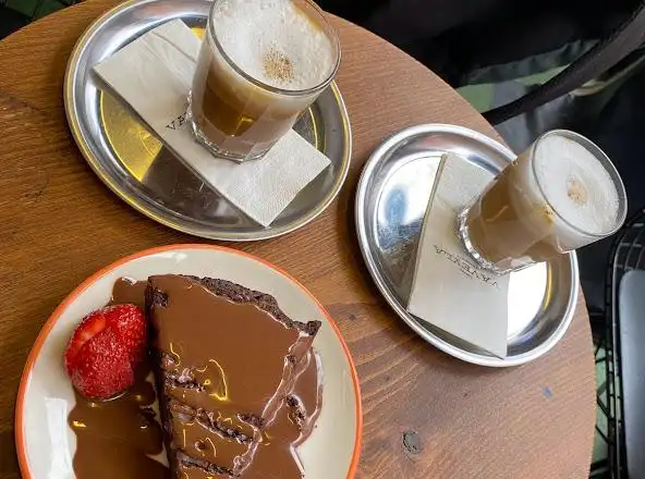 Vaveyla Chocolate & Cafe'nin yemek ve ambiyans fotoğrafları 6