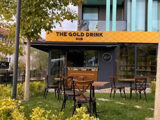 The Gold Drink Pub'nin yemek ve ambiyans fotoğrafları 2