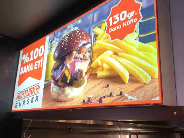 Alaturka Burger'nin yemek ve ambiyans fotoğrafları 2