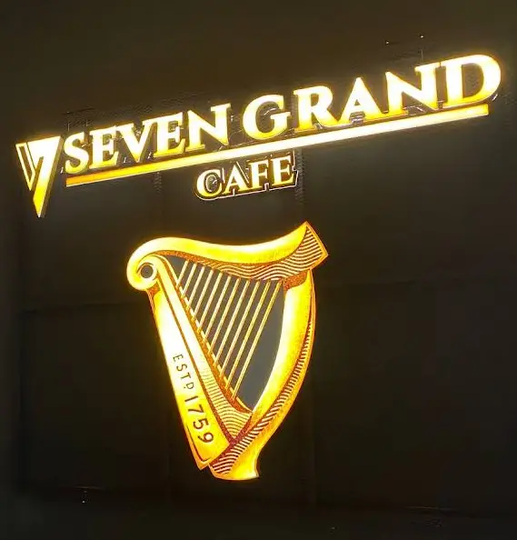 SEVEN GRAND CAFE