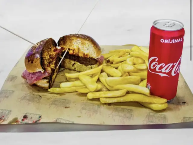 Ayça Kasap Burger, Fulya'nin yemek ve ambiyans fotoğrafları 3