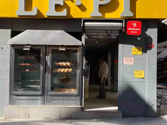 Le-Pi Chicken Express (Kadıköy)