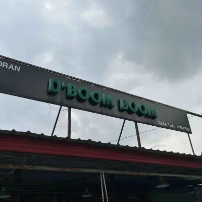 D’boom boom corner