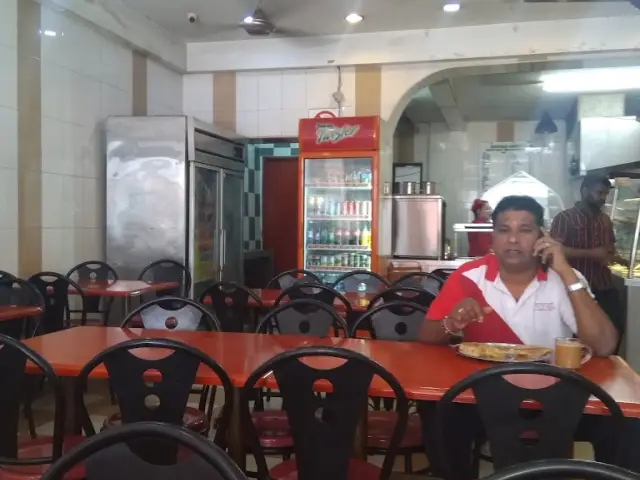 Restoran Shanmuga