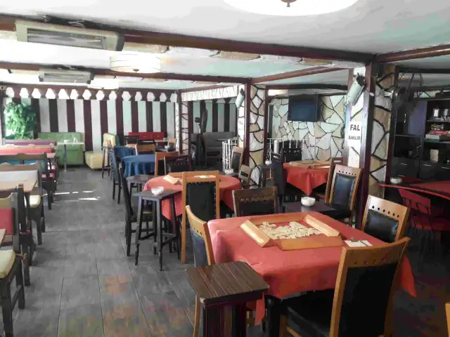 Bakırköy Fal Fısıltım Cafe'nin yemek ve ambiyans fotoğrafları 1