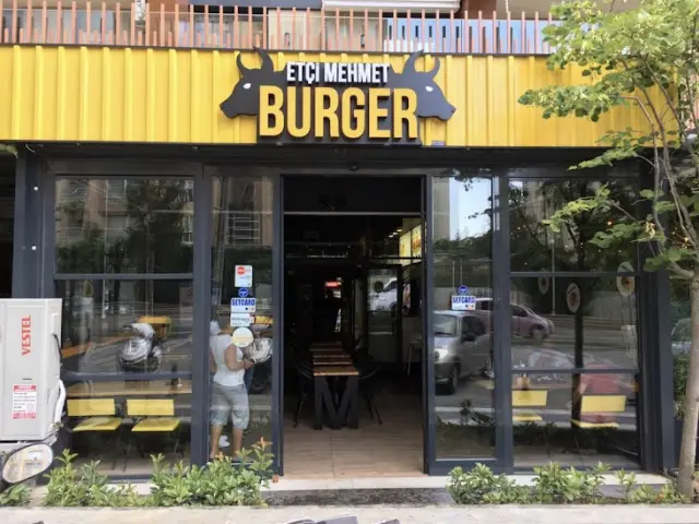 Etçi Mehmet Burger Büyükçekmece'nin yemek ve ambiyans fotoğrafları 1